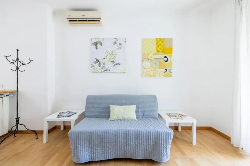 Hospitalityrome Vignola Penthouse Lägenhet  Rom